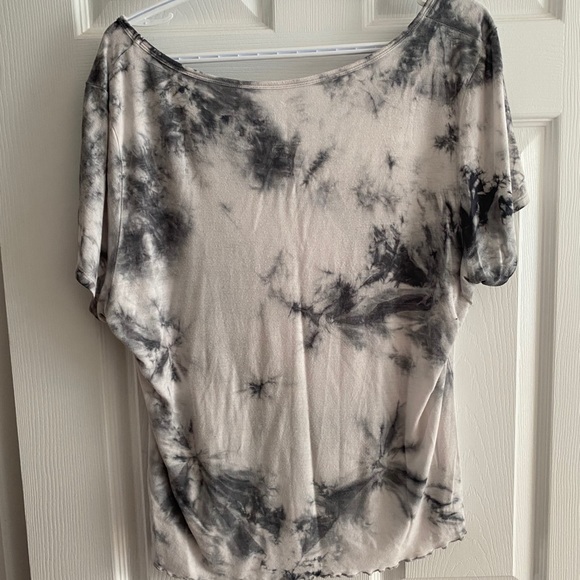 American eagle scrunch t shirt - Picture 2 of 2